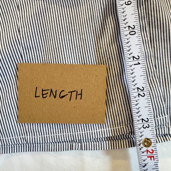 Talbots Grey Pinstripe Ruffle Front Button-Up Blouse - Size 8 - Picture 9 of 9